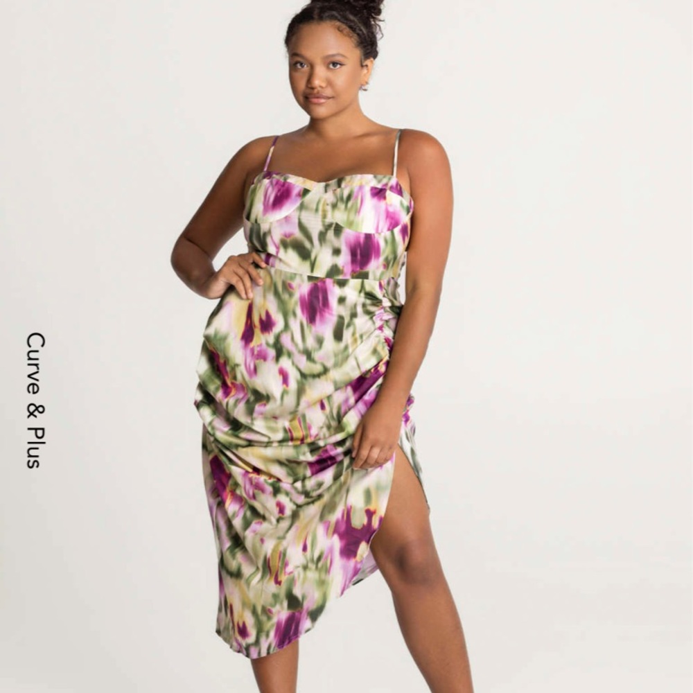 Abstract midi dress, new with tags.